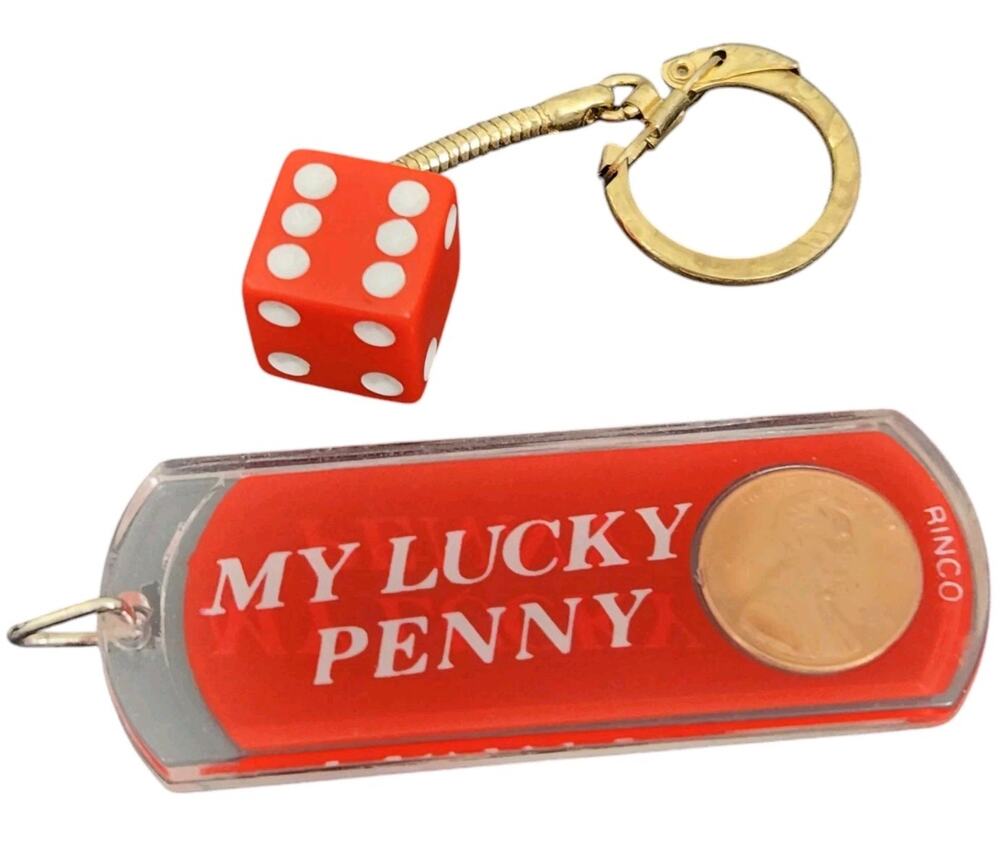 VTG LAS VEGAS KEY CHAIN KEYCHAIN SOUVENIR DICE LUCKY GAMBLING POKER CASINO FOB
